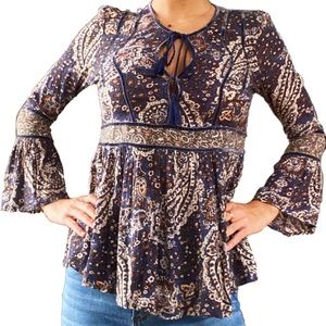 boho bell sleeve patterned top